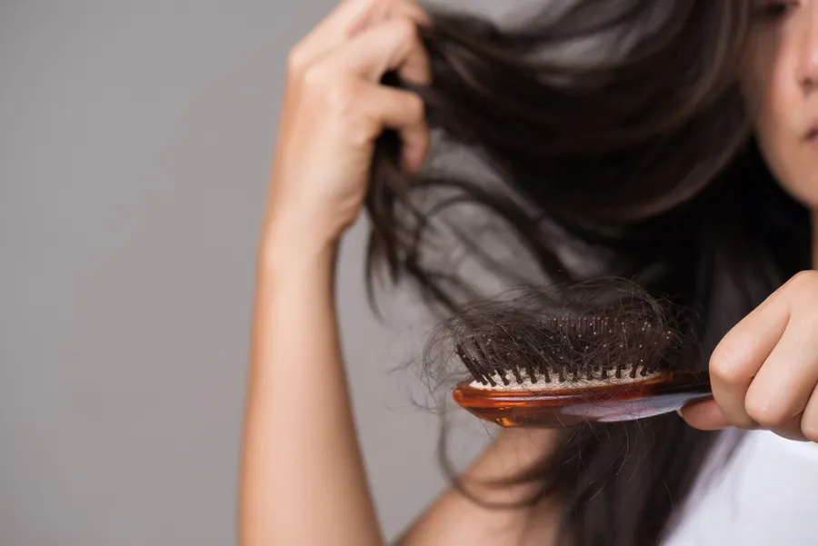 Haarausfall bei Stress: Das solltest Du wissen